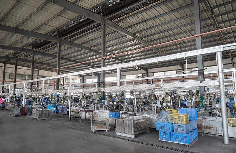 五金压铸业务线