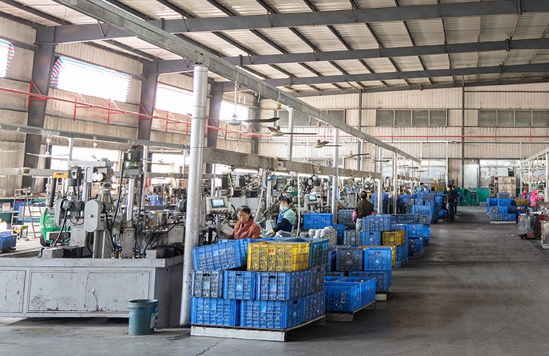 五金压铸业务线